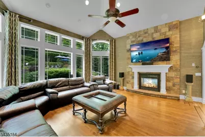 127 Waughaw Rd, Montville Township, NJ 07082 - Photo 7