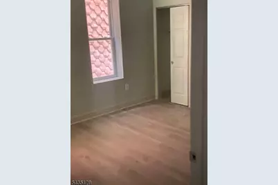 24 Sanford St, Trenton, NJ 08618 - Photo 5