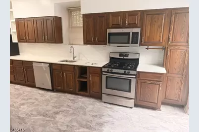 60 James St #1, Newark, NJ 07102 - Photo 7