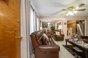 405 Kennedy Dr, Linden, NJ 07036 - Photo 3