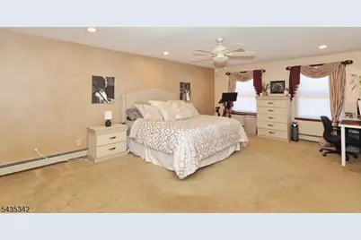 400 Madison Hill Rd, Clark Township, NJ 07066 - Photo 21