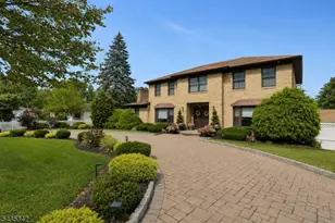 400 Madison Hill Rd, Clark Township, NJ 07066 - Photo 3