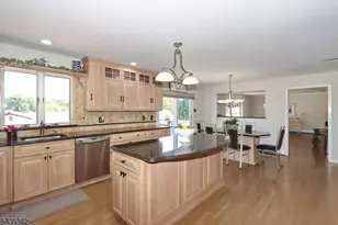 400 Madison Hill Rd, Clark Township, NJ 07066 - Photo 9