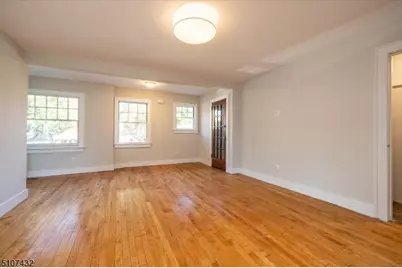 157 Forest St #1, Montclair Twp., NJ 07042 - Photo 13
