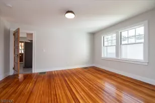 157 Forest St, Montclair Twp., NJ 07042 - Photo 9