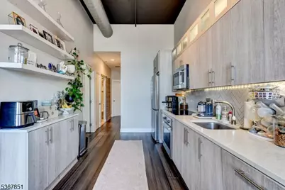 689 Luis Munoz Marin Blvd #1010, Jersey City, NJ 07310 - Photo 17