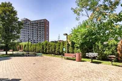689 Luis Munoz Marin Blvd #1010, Jersey City, NJ 07310 - Photo 33