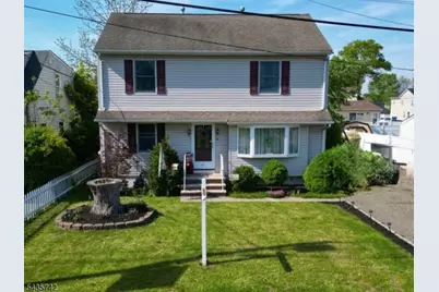 27 W James Pl, Woodbridge Township, NJ 08830 - Photo 3