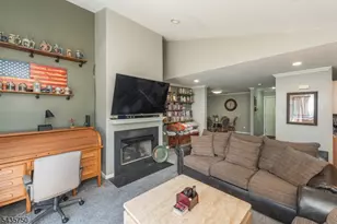 127 Falcon Ridge Way, Hamburg, NJ 07419 - Photo 1