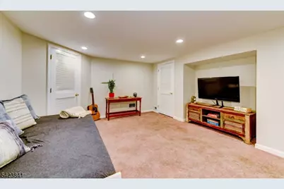 110 Woodland Rd, New Providence, NJ 07974 - Photo 27