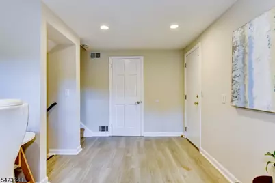 110 Woodland Rd, New Providence, NJ 07974 - Photo 23