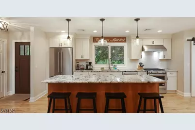 383 Tunnel Rd, Bethlehem Township, NJ 08802 - Photo 7