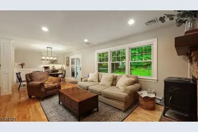 383 Tunnel Rd, Bethlehem Township, NJ 08802 - Photo 11