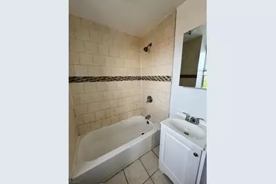 784 S. 19th St, Newark, NJ 07103 - Photo 3