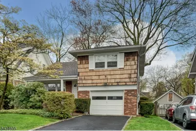 26 Rawley Pl, Millburn, NJ 07041 - Photo 1