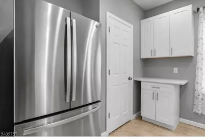 72 Seymour Ave #1, Newark, NJ 07108 - Photo 37