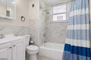 72 Seymour Ave, Newark, NJ 07108 - Photo 27