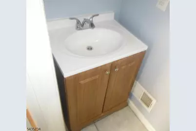 346 Sussex Ave, Newark, NJ 07107 - Photo 5