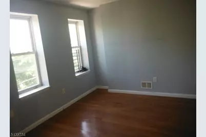 346 Sussex Ave, Newark, NJ 07107 - Photo 11