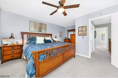 1404 Cobblestone Ct, Raritan Township, NJ 08822 - Photo 11