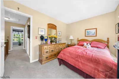 1404 Cobblestone Ct, Raritan Township, NJ 08822 - Photo 15