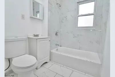 240-242 Sunset Ave, Newark, NJ 07106 - Photo 11