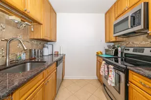 760 Mill St, Belleville, NJ 07109 - Photo 9