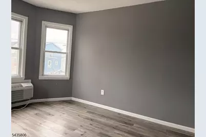 109 10th St25South St, Passaic, NJ 07055 - Photo 3