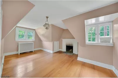 475 Berkeley Ave, South Orange, NJ 07079 - Photo 19