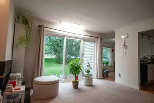 294 Michael J Smith Ct, Franklin Township, NJ 08873 - Photo 5