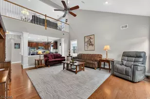 717 Thistle Hill Ln, Franklin Township, NJ 08873 - Photo 1