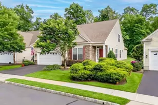717 Thistle Hill Ln, Franklin Township, NJ 08873 - Photo 3