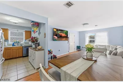 56 Vincent St, Newark, NJ 07105 - Photo 23