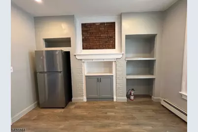 17 8th Ave, Newark, NJ 07104 - Photo 13