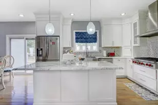 14 Hemingway Dr, Roxbury Township, NJ 07852 - Photo 9