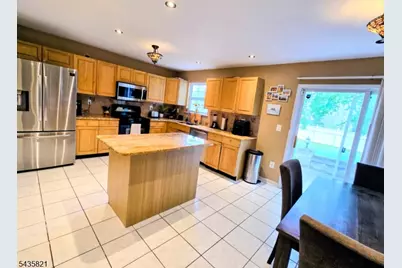 33 Kopak Way, Spotswood, NJ 08884 - Photo 7