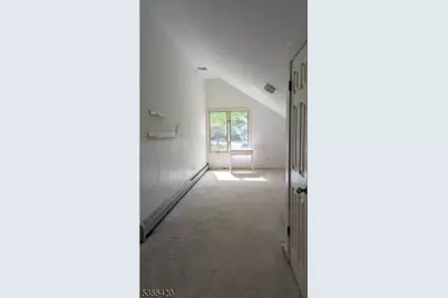 13 Stryker Ct, Bridgewater, NJ 08807 - Photo 29