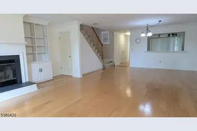 13 Stryker Ct, Bridgewater, NJ 08807 - Photo 9