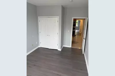 136 Winfield Ave, Jersey City, NJ 07305 - Photo 7