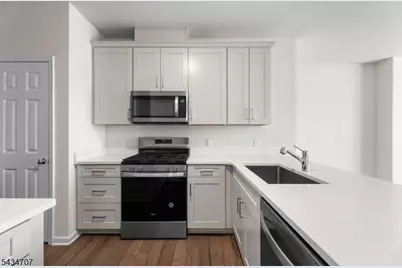 19 South Davenport Street, Somerville, NJ 08876 - Photo 9