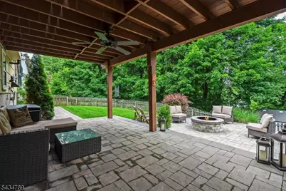 22 Green Apple Rd, Sparta Township, NJ 07871 - Photo 25