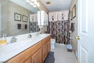 6 Eileen Dr, Wantage, NJ 07461 - Photo 25