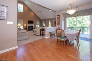 6 Eileen Dr, Wantage, NJ 07461 - Photo 11
