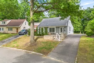 15 Nestro Rd, West Orange Township, NJ 07052 - Photo 1
