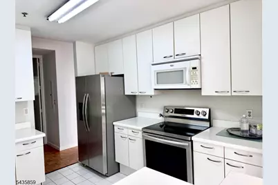 100 Carlyle Drive. N05J #5 JN, Cliffside Park, NJ 07010 - Photo 13