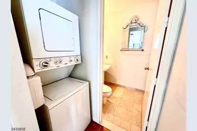 100 Carlyle Drive. N05J #5 JN, Cliffside Park, NJ 07010 - Photo 19