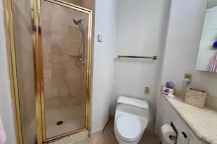 100 Carlyle Dr N05J, Cliffside Park, NJ 07010 - Photo 19
