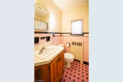 133 Frost Ave, Phillipsburg, NJ 08865 - Photo 29
