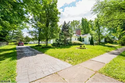 133 Frost Ave, Phillipsburg, NJ 08865 - Photo 9