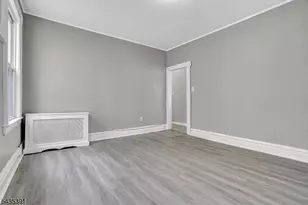35 Chester Ave, Irvington, NJ 07111 - Photo 23